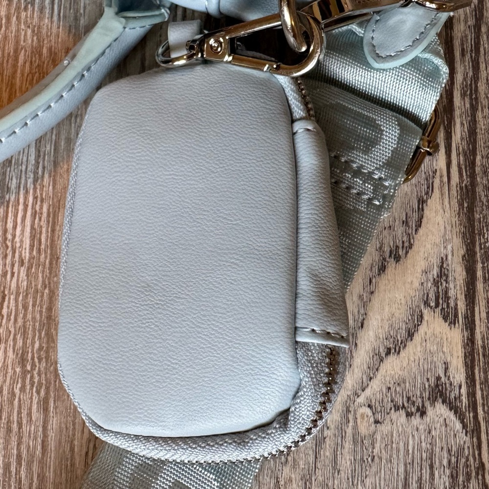 Steve Madden Purse - Picture 4 of 7